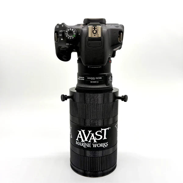 Avast Marine Porthole Studio