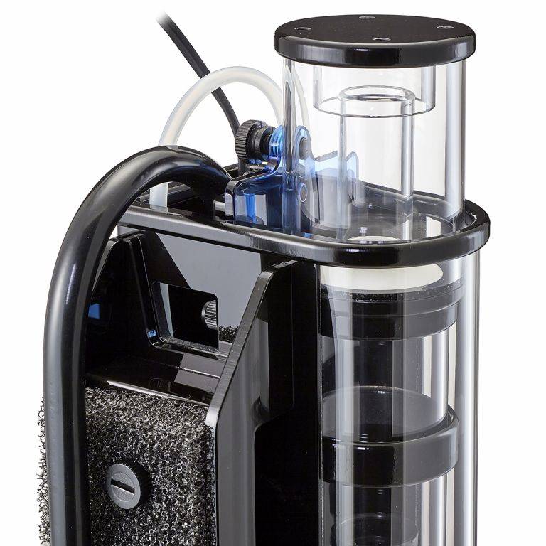 AquaReady Bullet-1 Hang-On-Back Protein Skimmer collection cup detail