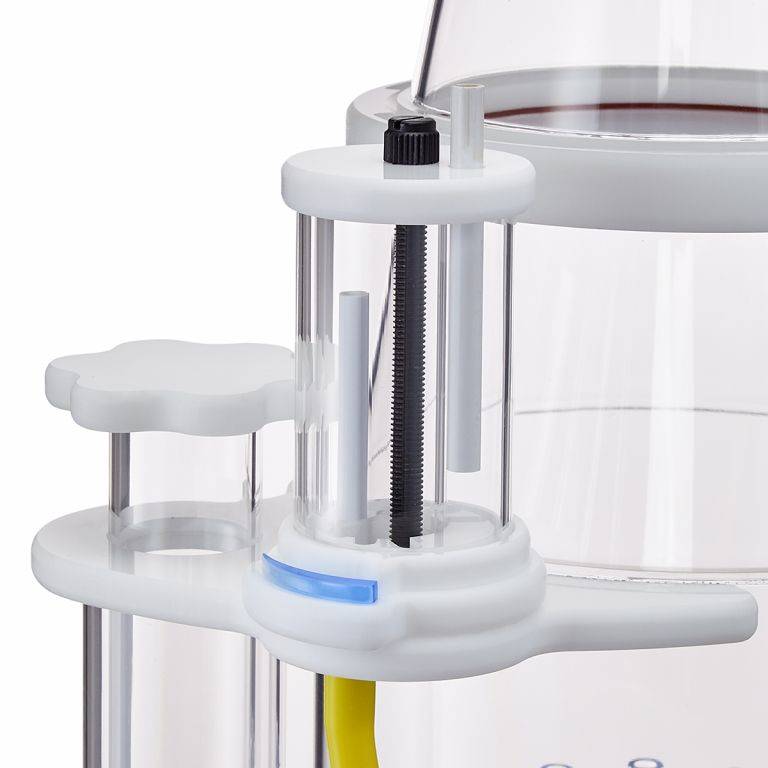 AquaReady ConeS Q-2 In-Sump Protein Skimmer detail view