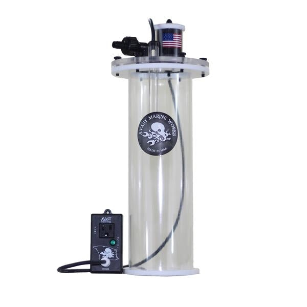 Avast Marine Works Davy Jones' Skimmate Locker - Small